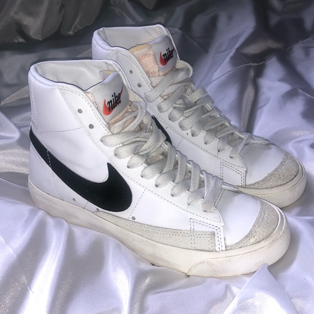 Nike blazer mid 77